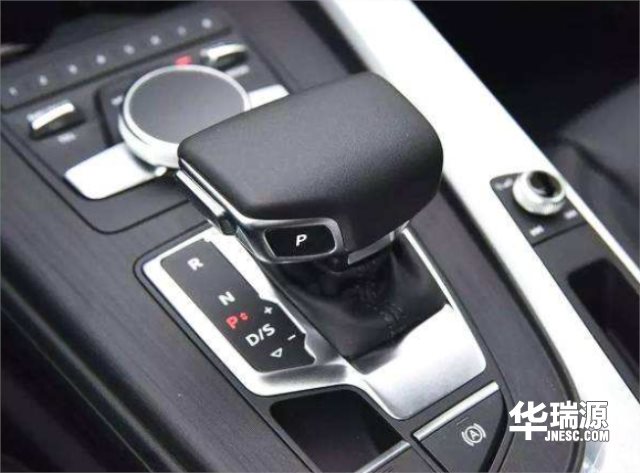 了解自动挡驾驶方法，开车上路安全一倍