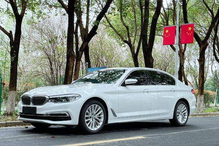 雅安二手宝马5系 2020款 530Li 行政型 M运动套装