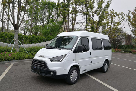 绍兴二手江铃特顺 2017款 短轴中顶 2.8T 手动 商运版 6座 JX493
