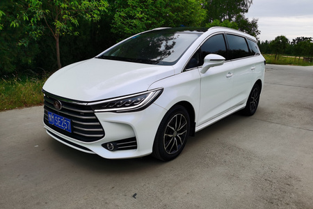 三门峡二手比亚迪宋MAX 2018款 1.5TI 双离合 智联尊享版 7座